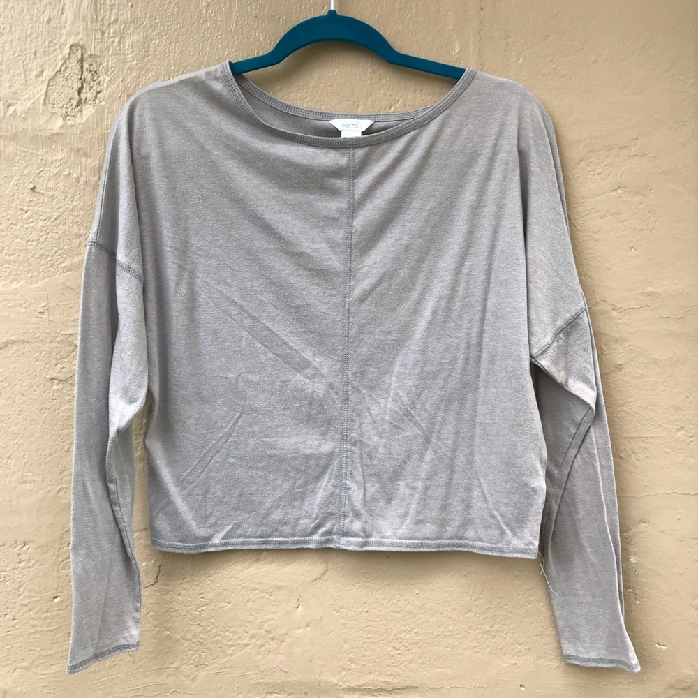 Grey boxy long sleeve tee